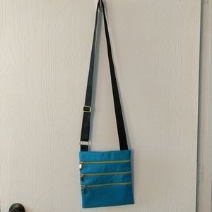 Adjustable cross-body bag